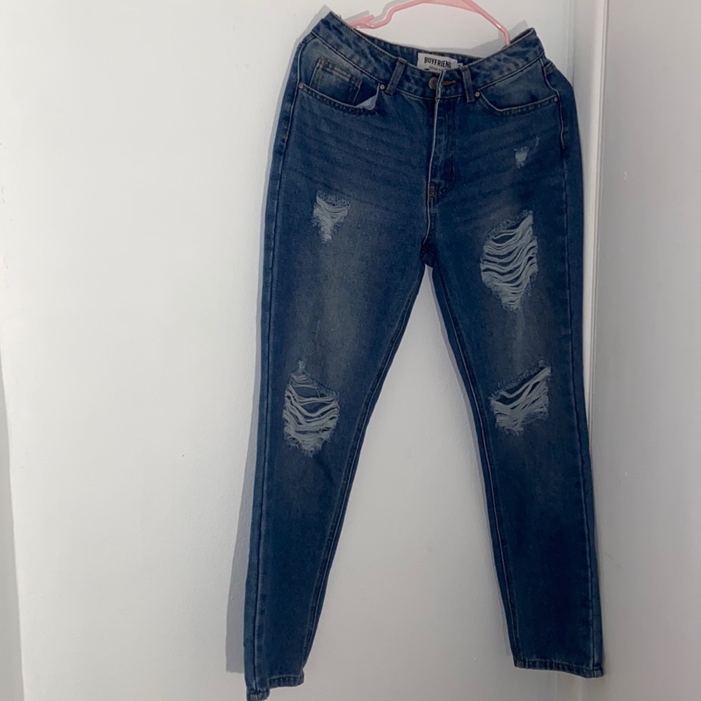 Refuge denim size 3. 
Has been worn once.
Price $13